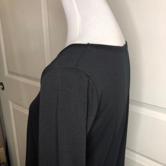 Lularoe Solid Black Long Sleeve T-shirt - Picture 4 of 11